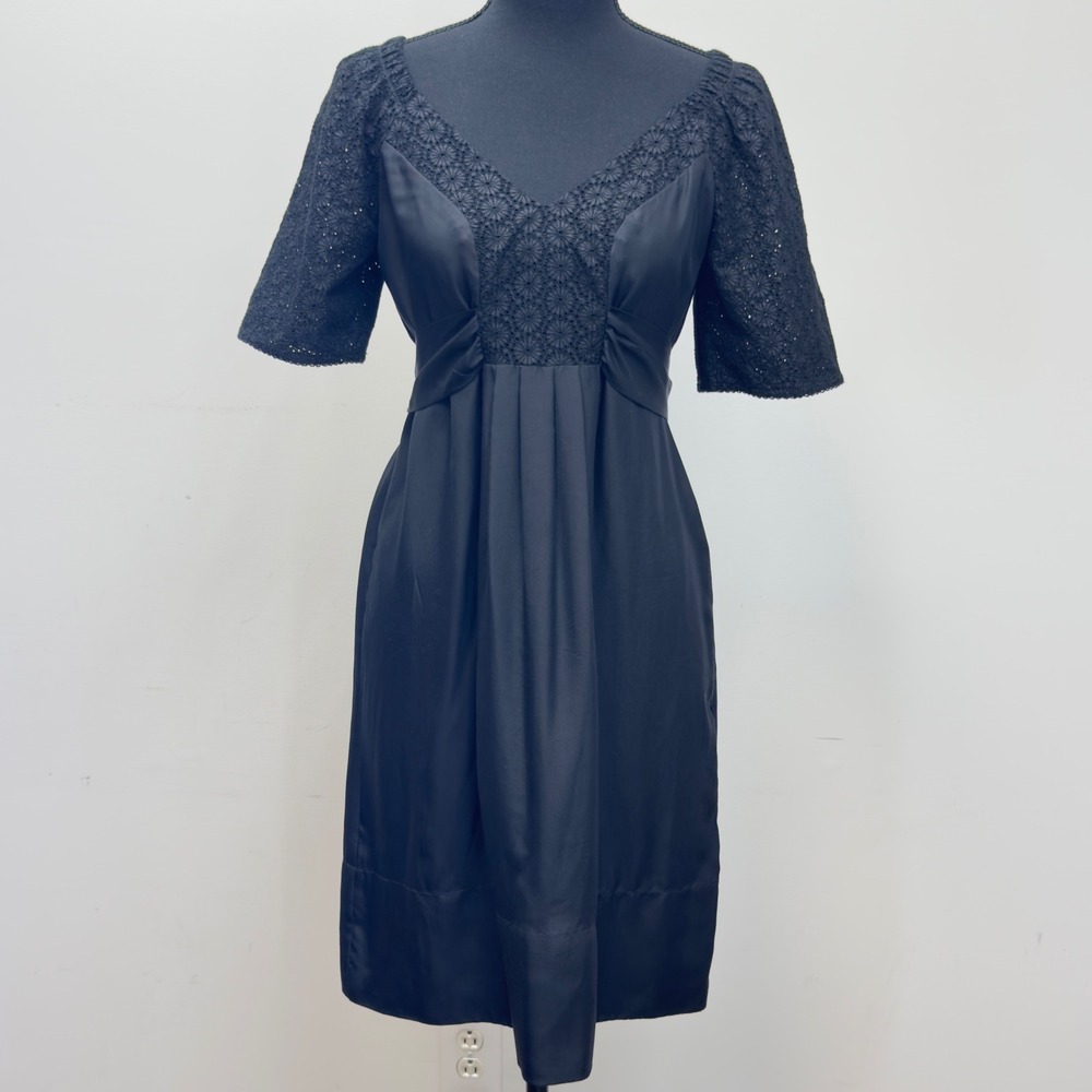 Banana Republic Black Dress 100% Silk Cotton Eyelet Puff‎ Sleeve Tie Back Size 2